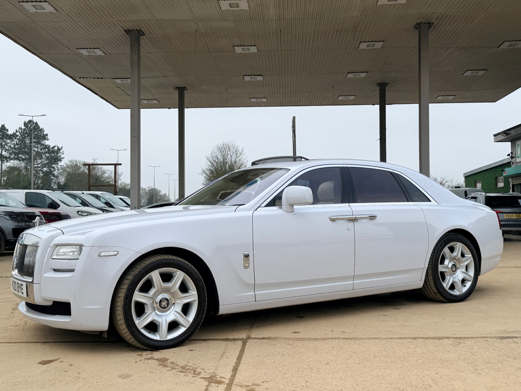 Rolls-Royce Ghost 6.6 V12 Saloon Euro 5 563 Bhp White