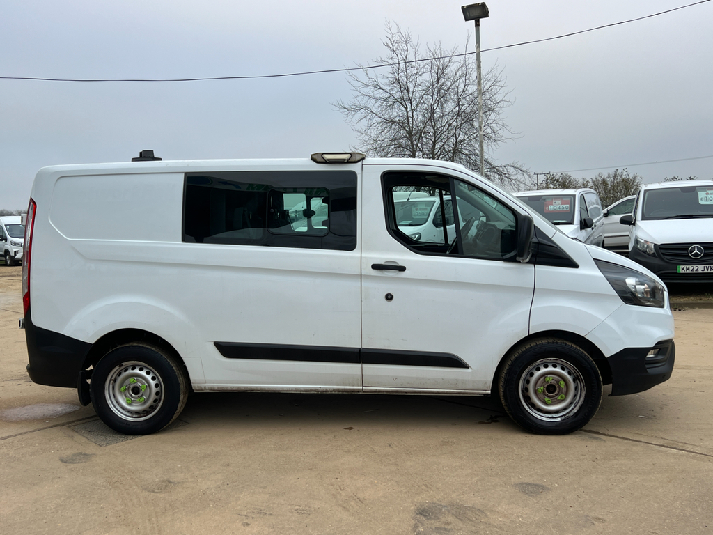 Ford Transit Custom 2.0 320 Ecoblue Crew Van Double Cab Man EK68KZG White #2