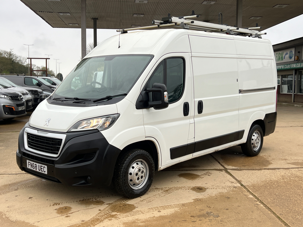 Peugeot Boxer 2.0 Bluehdi 333 Professional Panel Van FN68UEC White #5