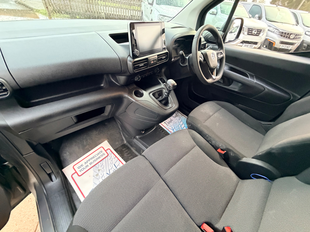 Vauxhall Combo 1.5 Turbo D 2300 Pro Panel Van L VO23XOR Grey #4