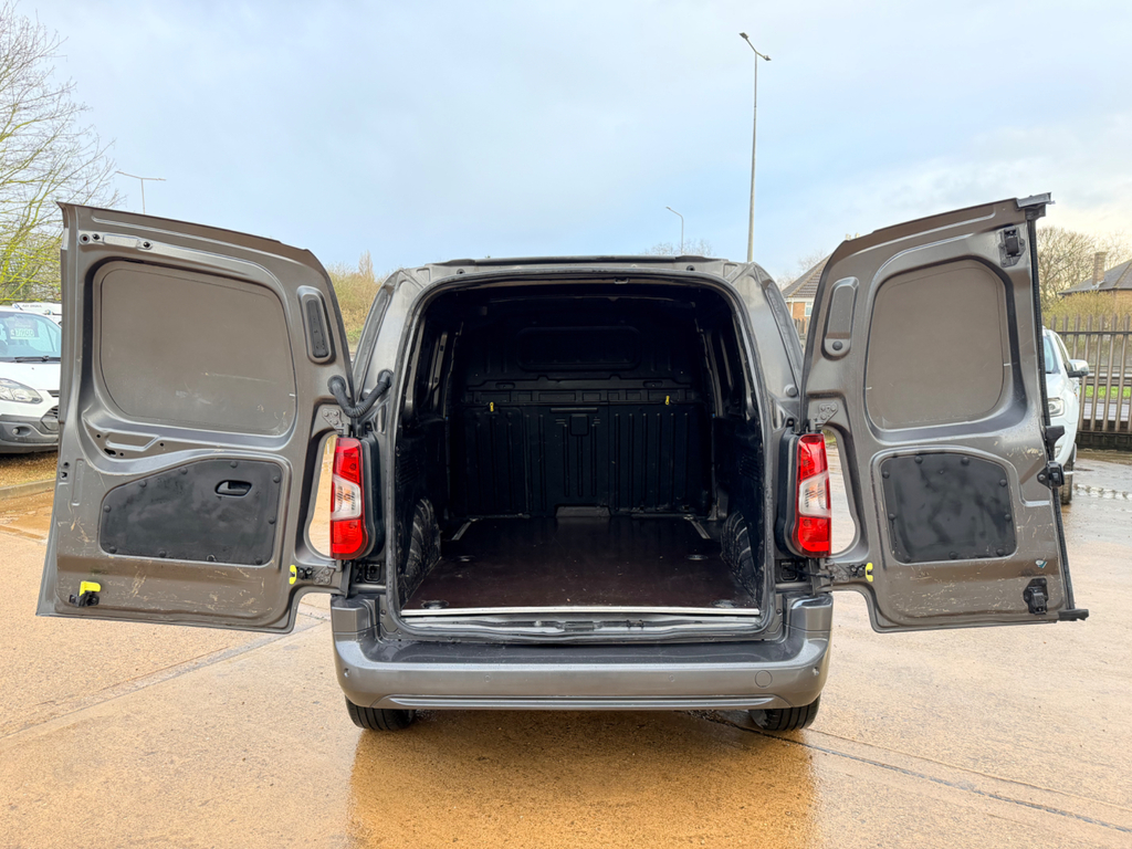 Vauxhall Combo 1.5 Turbo D 2300 Pro Panel Van L VO23XOR Grey #3