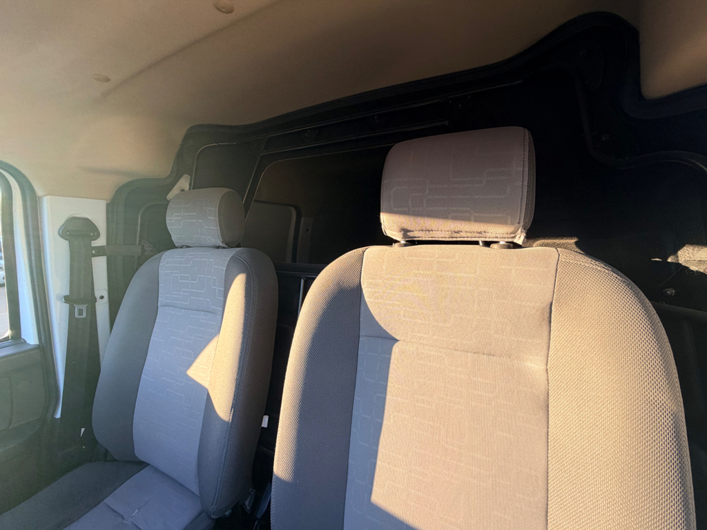 DFSK EC35 Mpv White #52