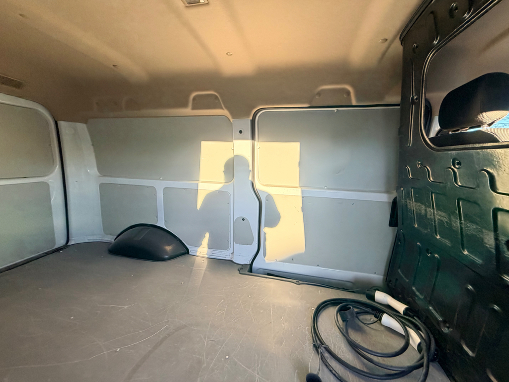 DFSK EC35 Mpv White #39