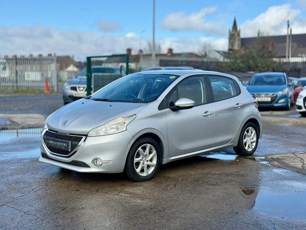 Peugeot 208 Hatchback 1.4 Hdi Active Euro 5 201363 Silver #3