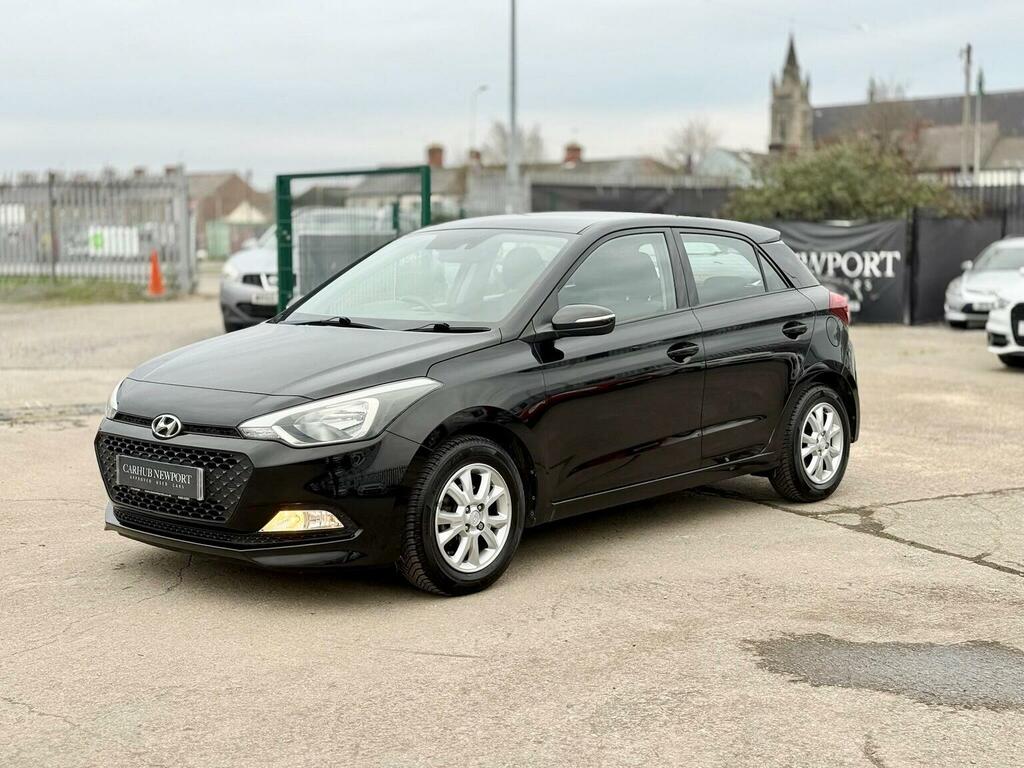 Hyundai I20 Hatchback 1.2 Se Euro 6 201717 EA17XHD Black #3