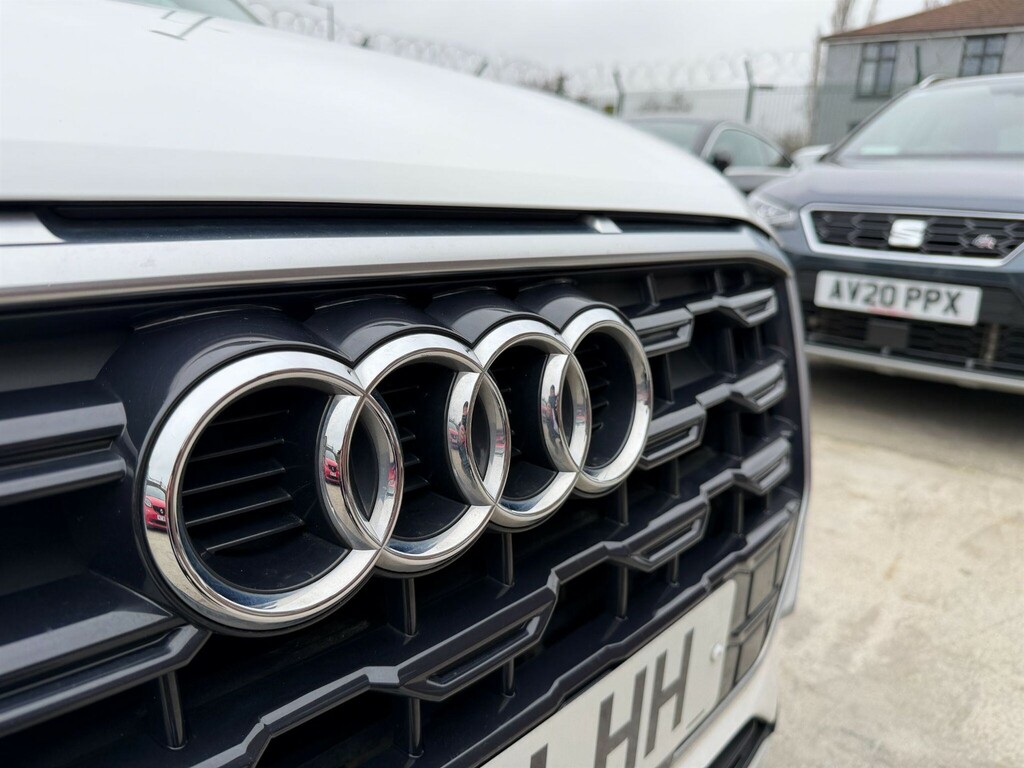 Audi Q2 1.0 Tfsi 30 Sport Euro 6 Ss DF21LHH White #5