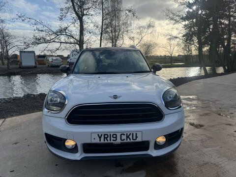 Mini Countryman 1.5 Countryman Cooper YR19CKU White #2