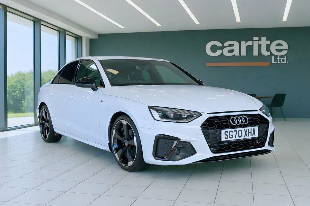 Audi A4 2L Black Edition White