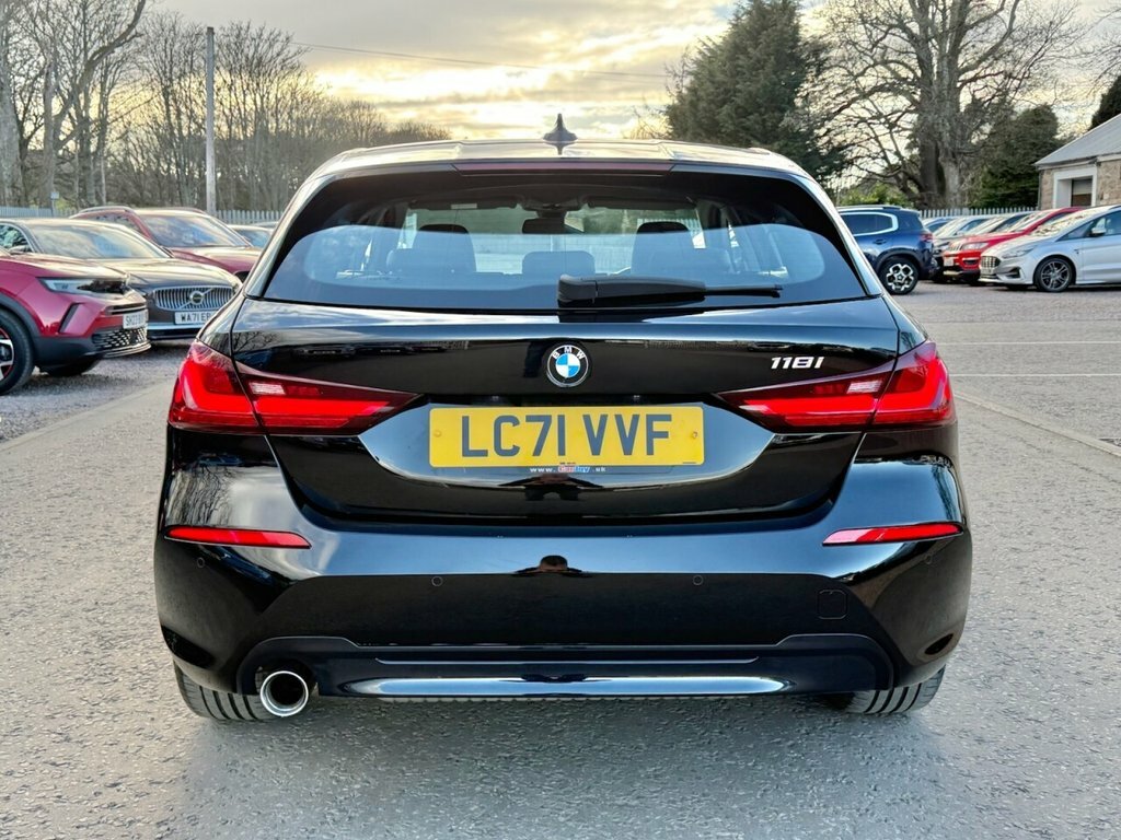 BMW 1 Series 1.5L Sport LC71VVF Black #6