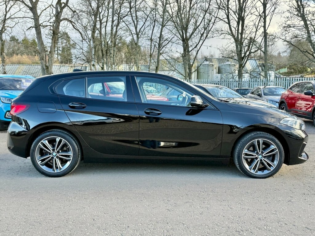 BMW 1 Series 1.5L Sport LC71VVF Black #4