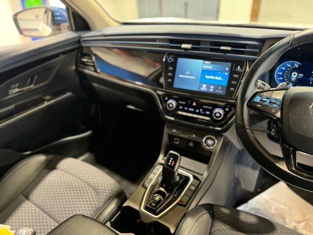 SsangYong Korando e-Motion 61.5Kwh Ultimate Suv 190 Ps Grey #12