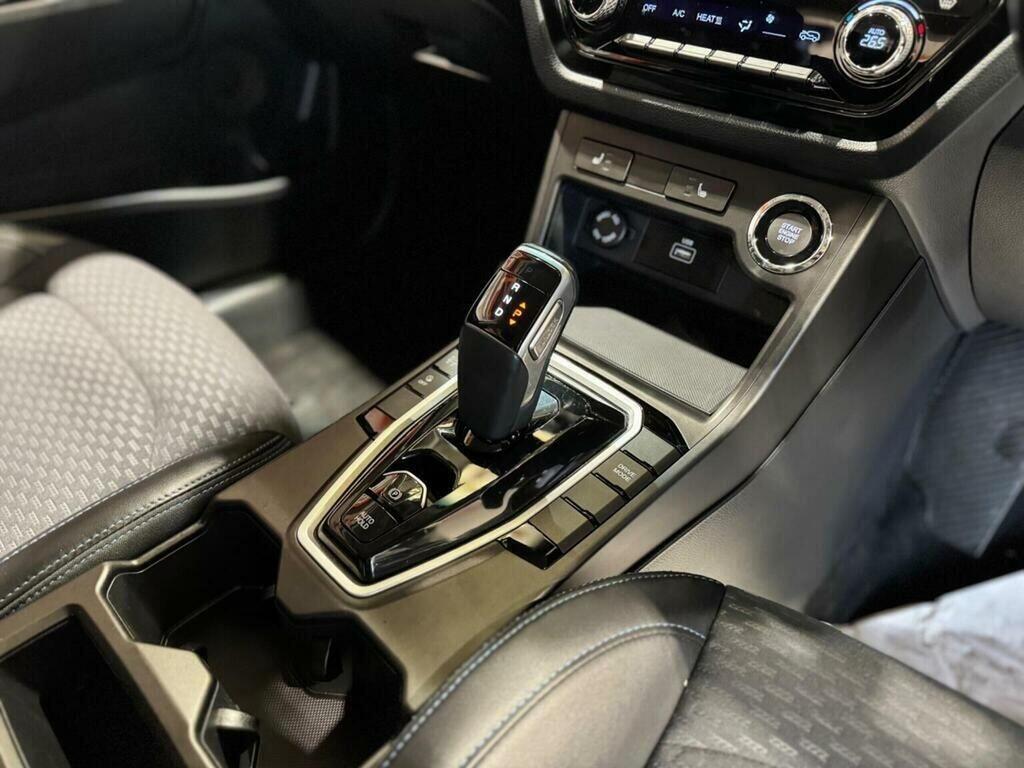 SsangYong Korando e-Motion 61.5Kwh Ultimate Suv 190 Ps Grey #16