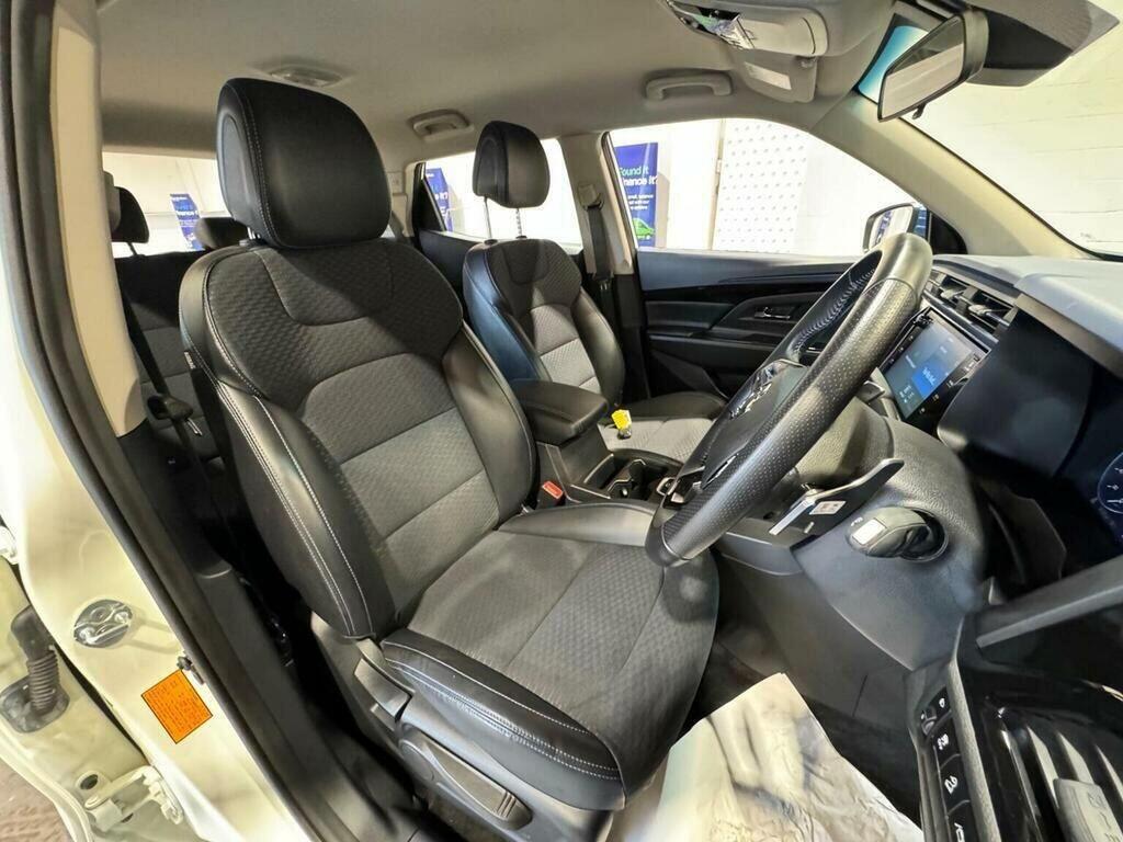 SsangYong Korando e-Motion 61.5Kwh Ultimate Suv 190 Ps Grey #13