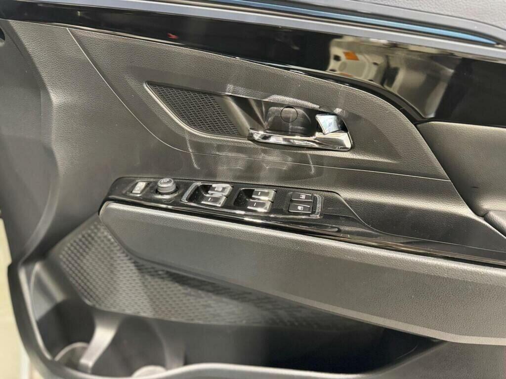 SsangYong Korando e-Motion 61.5Kwh Ultimate Suv 190 Ps Grey #19