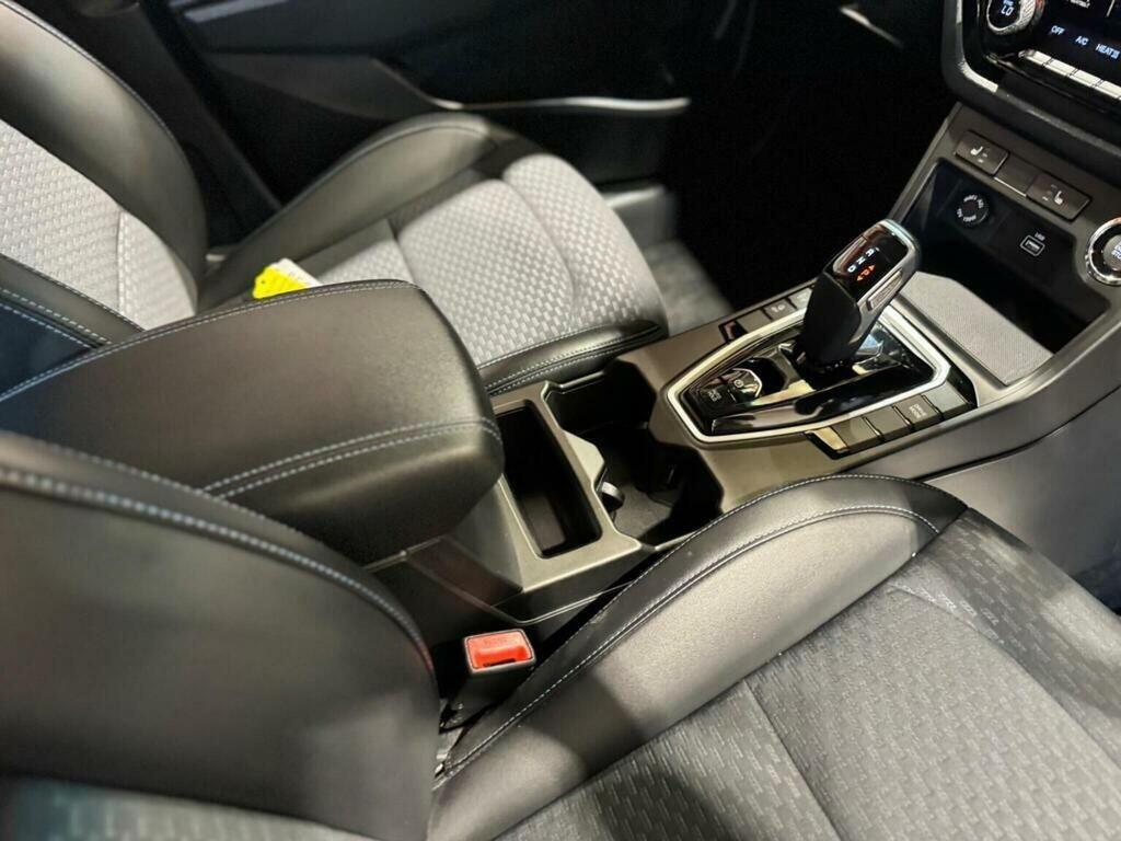 SsangYong Korando e-Motion 61.5Kwh Ultimate Suv 190 Ps Grey #18
