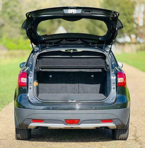 Suzuki SX4 Hatchback Black #18
