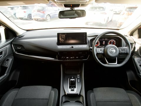 Nissan Qashqai Suv SL72HCV Red #3
