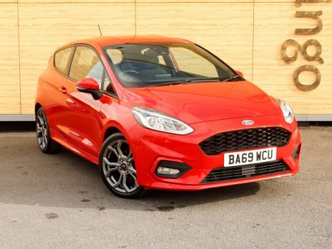 Ford Fiesta Hatchback Red