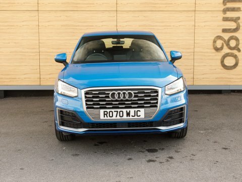 Audi Q2 Suv RO70WJC Blue #5