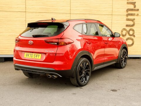 Hyundai Tucson Suv VK70SVY Red #2