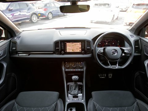 Skoda Karoq Sportline Tsi Dsg SL21CZG Red #3