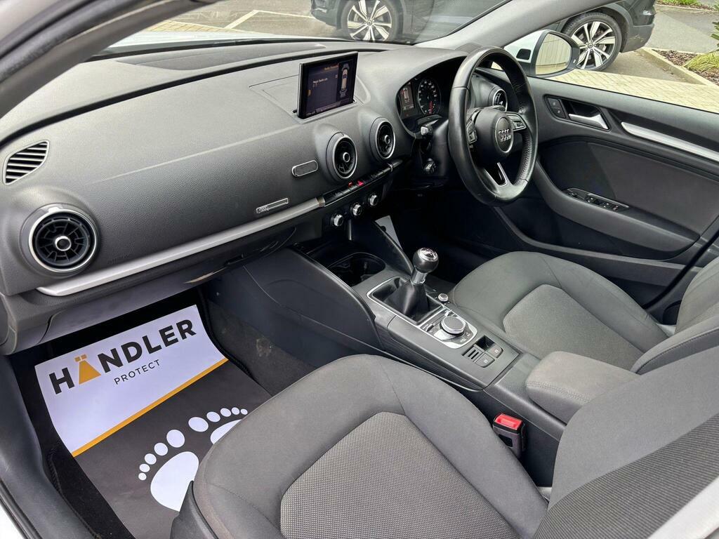 Audi A3 1.0 Tfsi 30 Se Technik Sportback Euro 6 S S White #4