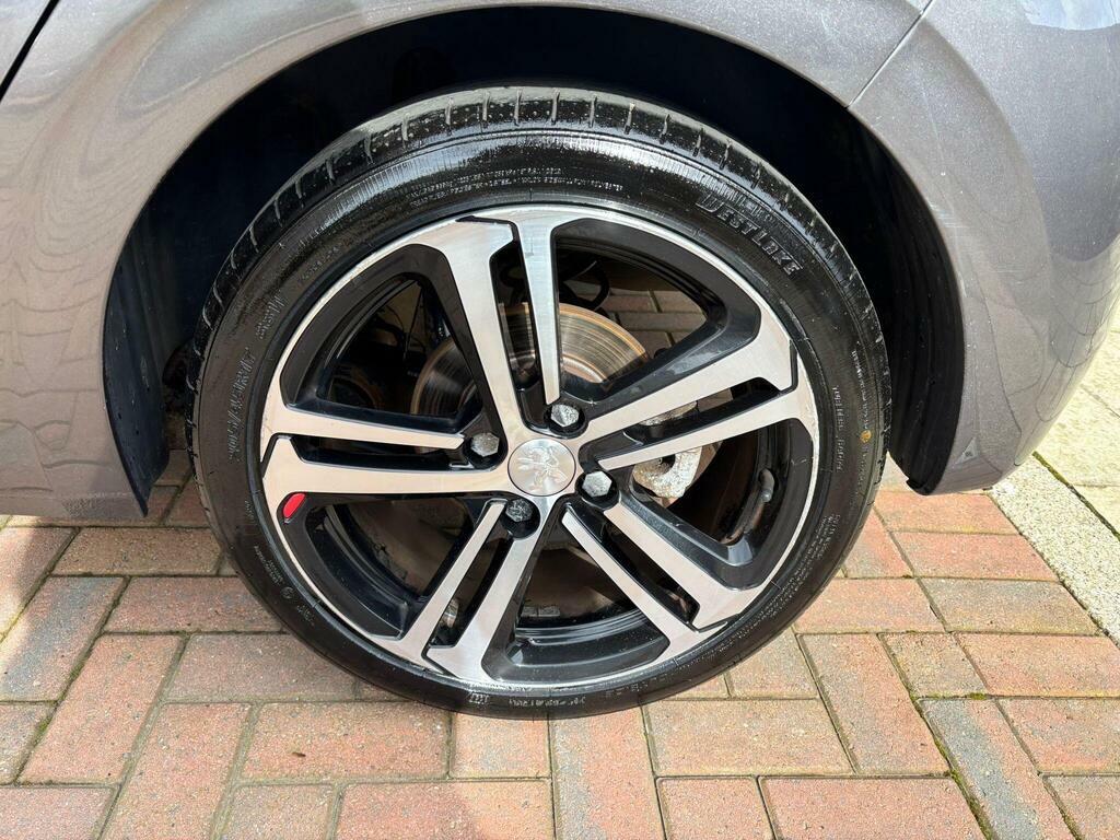 Peugeot 208 1.2 Puretech Gt Line Euro 6 S S WH18HCJ Grey #5