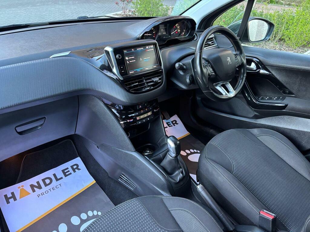 Peugeot 208 1.2 Puretech Tech Edition Euro 6 S S MK69JCO Grey #3