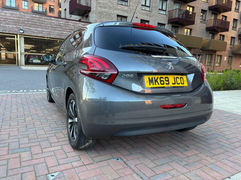Peugeot 208 1.2 Puretech Tech Edition Euro 6 S S MK69JCO Grey #6
