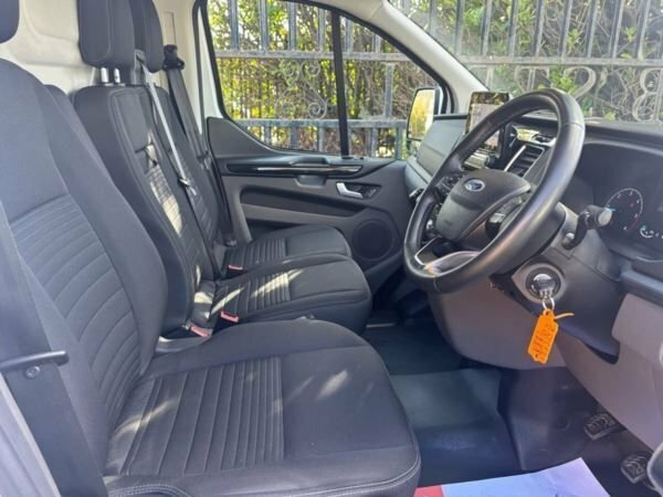 Ford Transit Custom Manual LD23RZX White #6