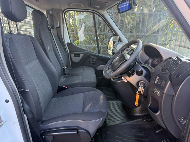 Vauxhall Movano Manual LK18FZP White #4