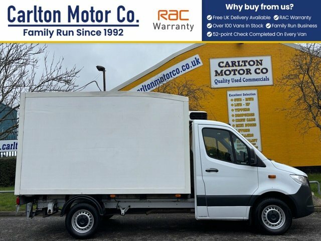 Mercedes-Benz Sprinter Manual PE70RZT White #2