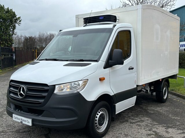 Mercedes-Benz Sprinter Manual PE70RZT White #4