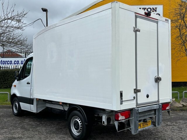 Mercedes-Benz Sprinter Manual PE70RZT White #5