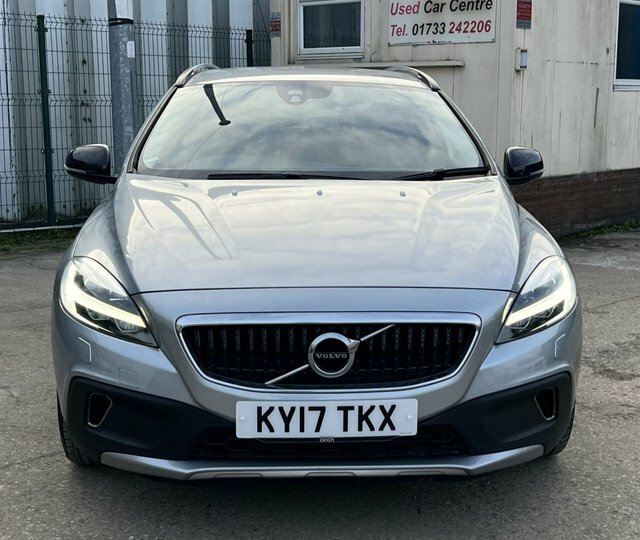Volvo V40 Cross Country 2.0 D2 Pro Hatchback Euro 6 S S Silver #5