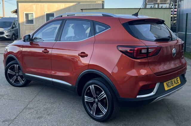 MG ZS 1.5 Vti-tech Exclusive Suv Euro ND18MJE Orange #4