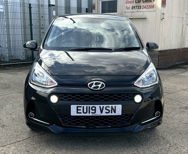 Hyundai I10 1.0 Premium Hatchback Euro 6 67 EU19VSN Black #5