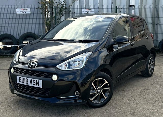 Hyundai I10 1.0 Premium Hatchback Euro 6 67 EU19VSN Black #2