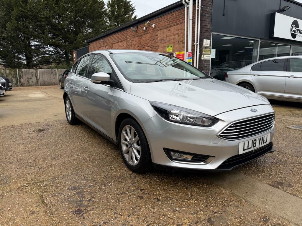 Ford Focus 1.0T Ecoboost Titanium Euro 6 Ss Silver