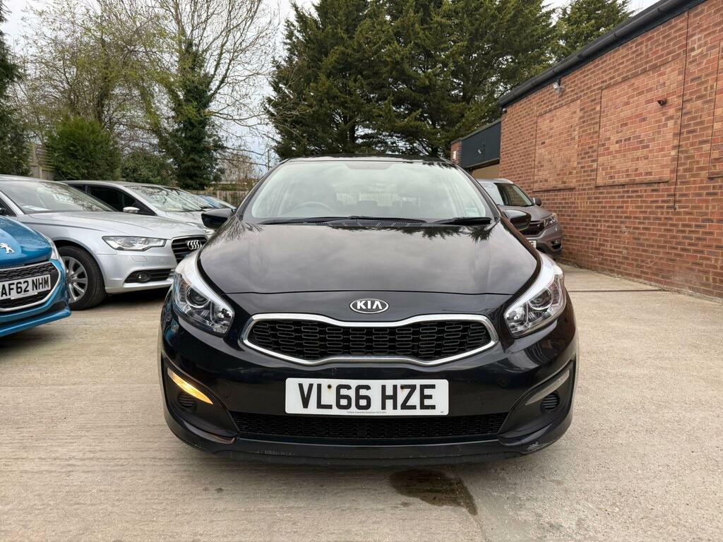 Kia Ceed 1.6 Crdi 1 Euro 6 Ss VL66HZE Black #2