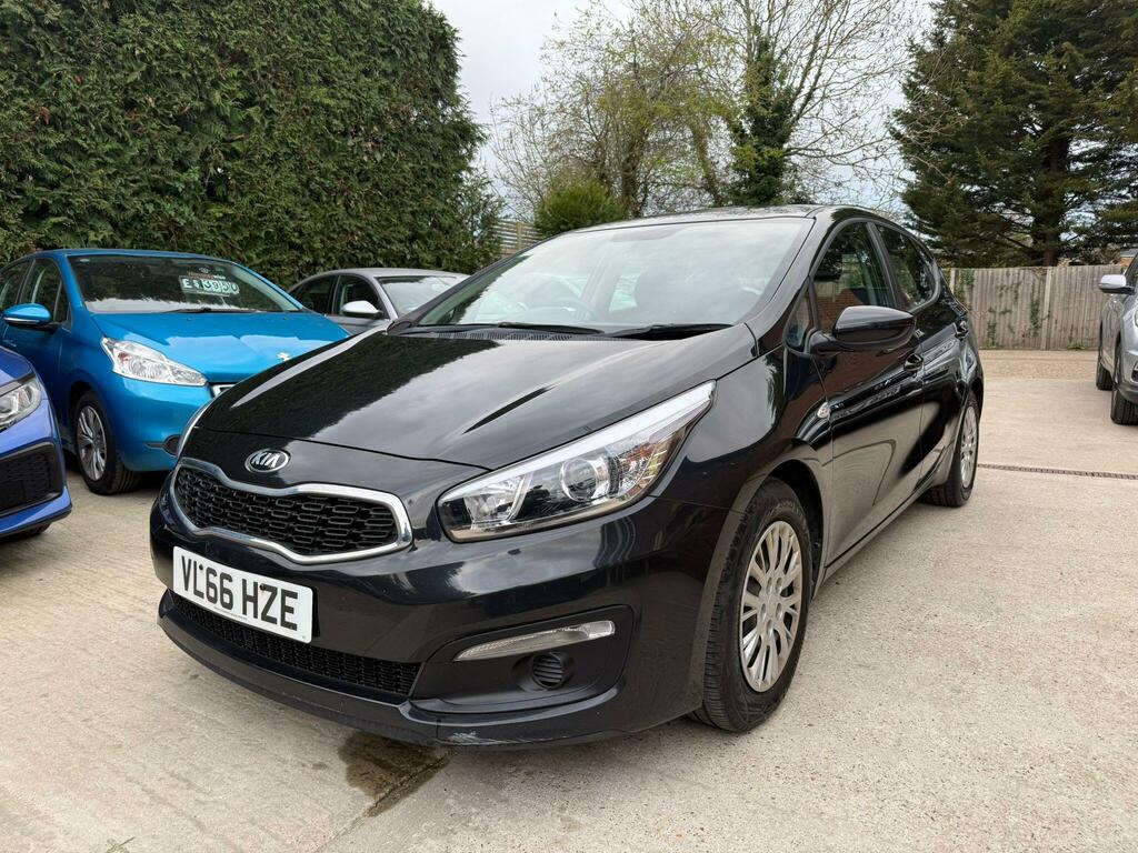 Kia Ceed 1.6 Crdi 1 Euro 6 Ss VL66HZE Black #3