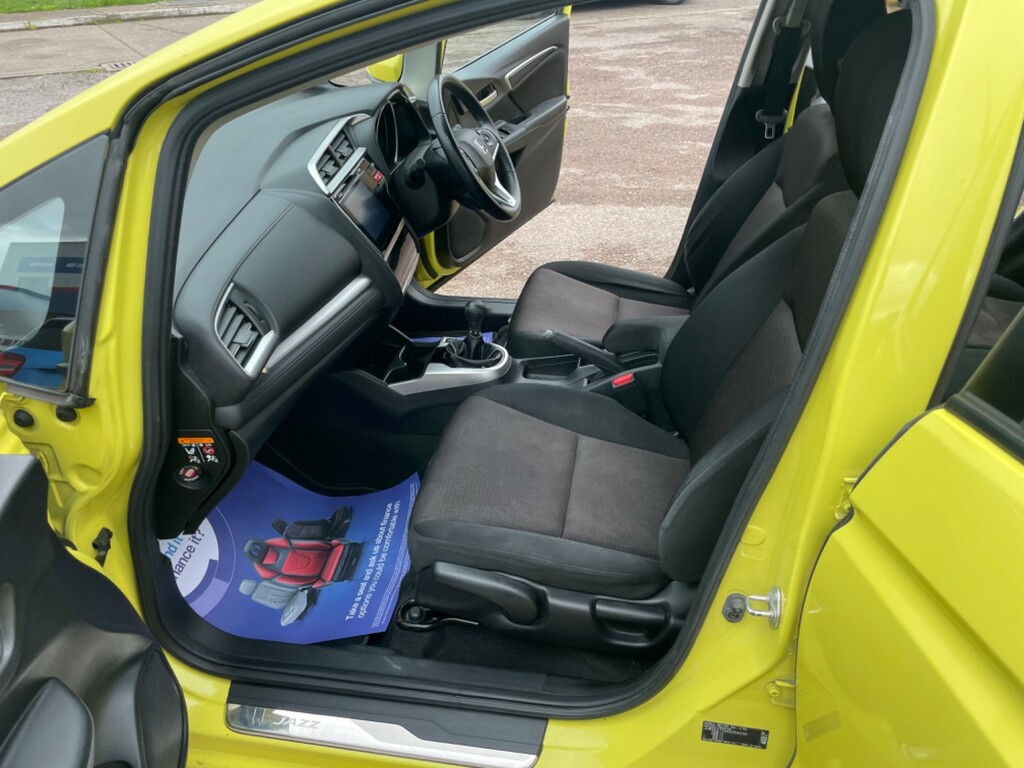 Honda Jazz I-vtec Ex Navi RJ65UVB Yellow #6