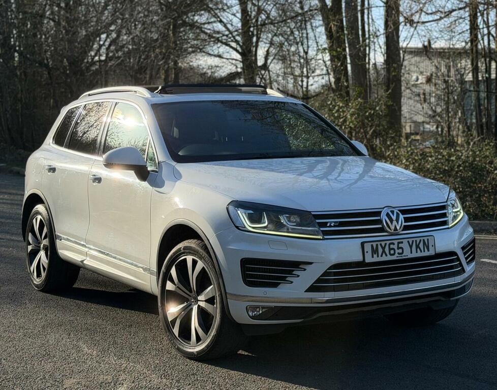 Volkswagen Touareg Suv 3.0 Tdi V6 Bluemotion Tech R-line Tiptronic 4W White