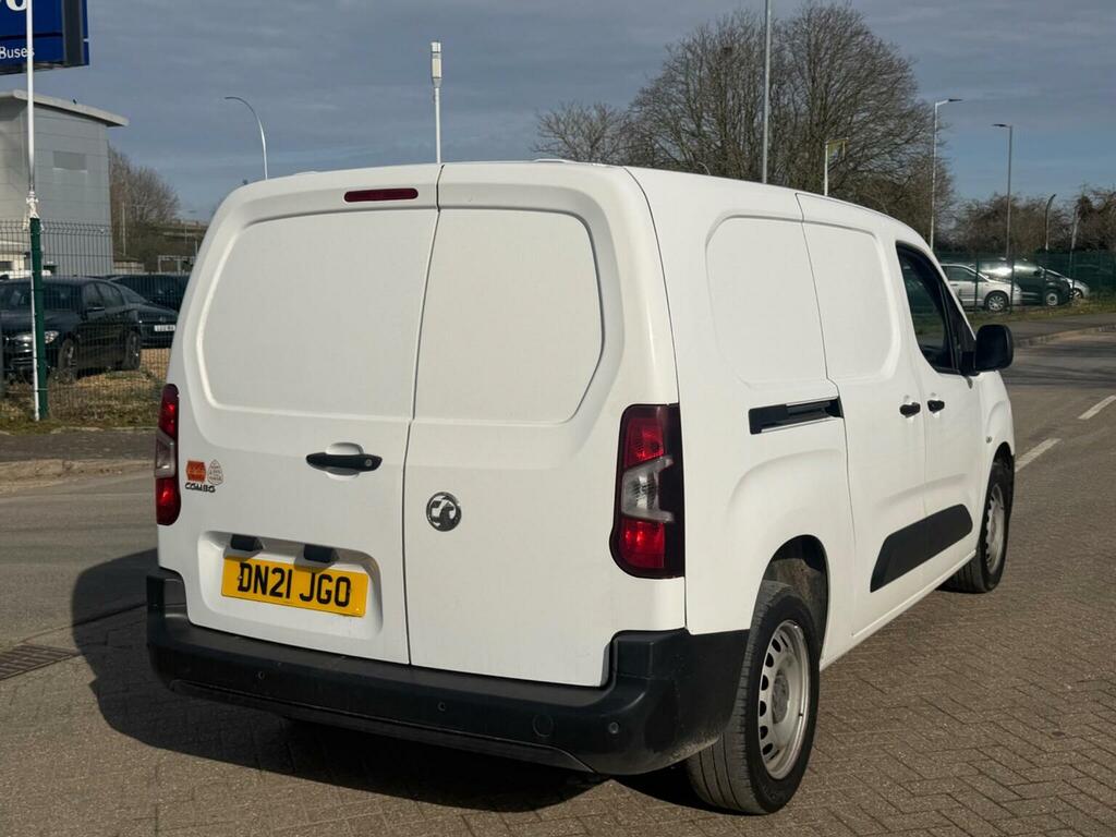 Vauxhall Combo Panel Van 1.5 Turbo D 2300 Dynamic L2 H1 Euro 6 DN21JGO White #3