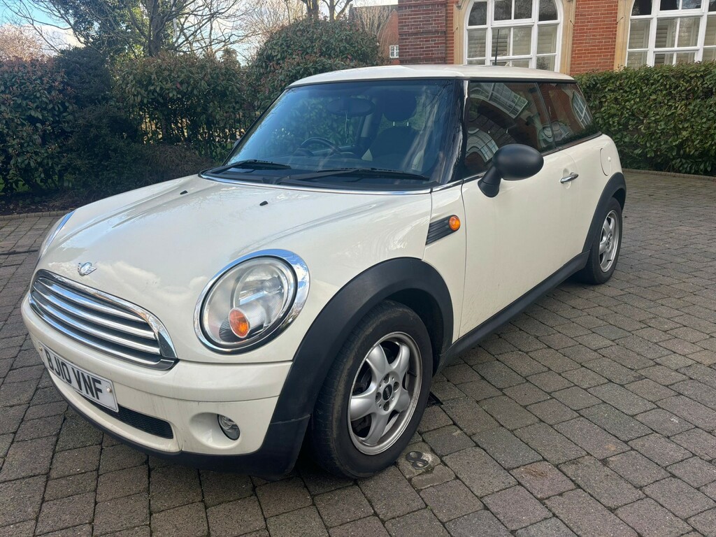 Mini Hatch 1.6 One Hatch BJ10VNF White