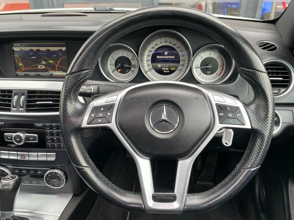 Mercedes-Benz C Class Coupe 2.1 C250 Cdi Amg Sport Edition G-tronic Eur HF14UCJ White #4
