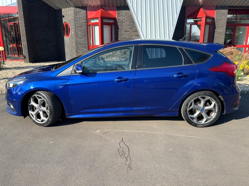 Ford Focus St-2 Tdci 185 2.0 CN16PUX Blue #2