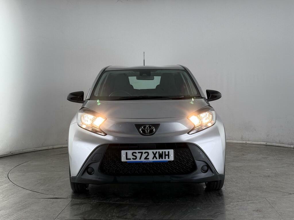 Toyota Aygo X 1.0 Vvt-i Pure Euro 6 Ss LS72XWH Silver #5