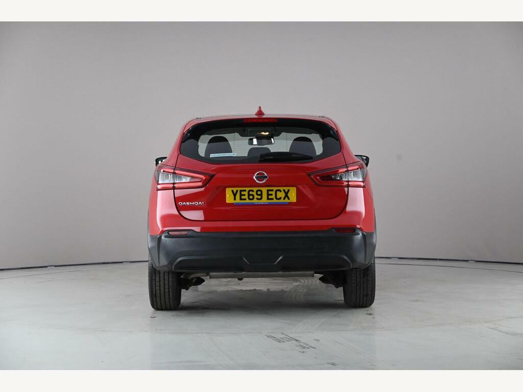 Nissan Qashqai 1.3 Dig-t Acenta Premium Euro 6 Ss YE69ECX Red #3