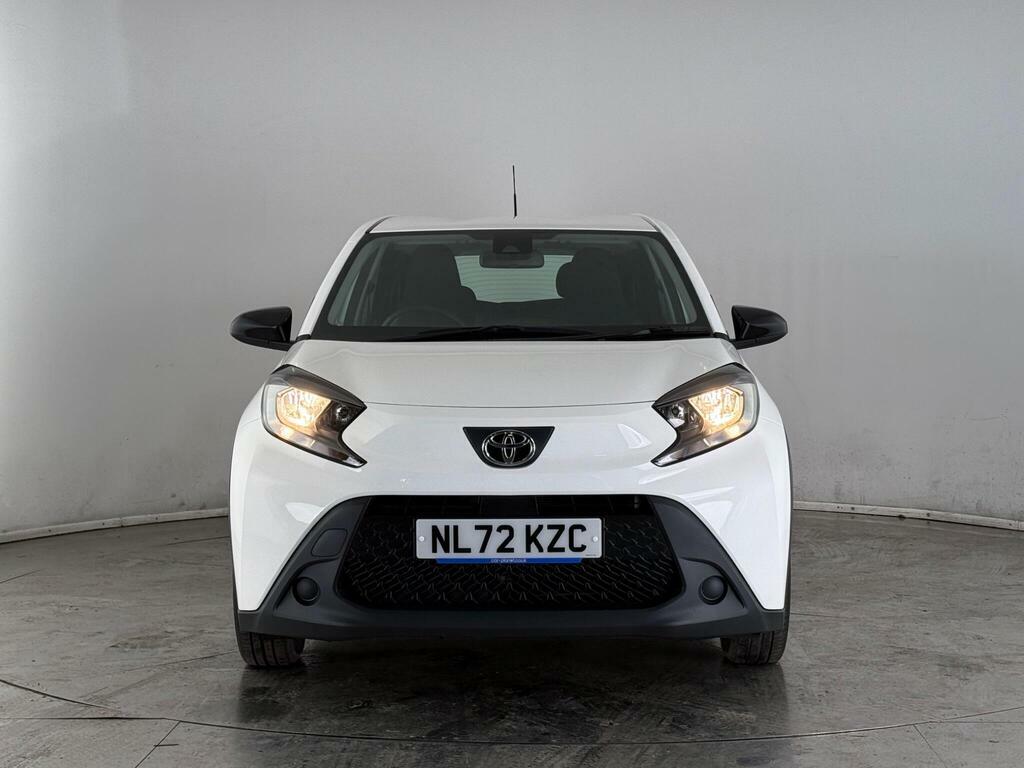Toyota Aygo X 1.0 Vvt-i Pure Euro 6 Ss NL72KZC White #5